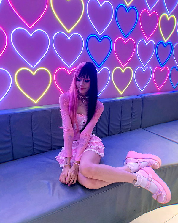 jadelaverne instagram image archive image