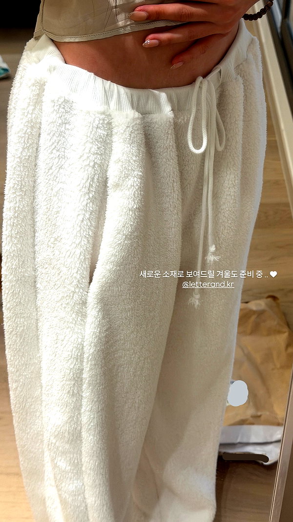 daxbin instagram image archive image