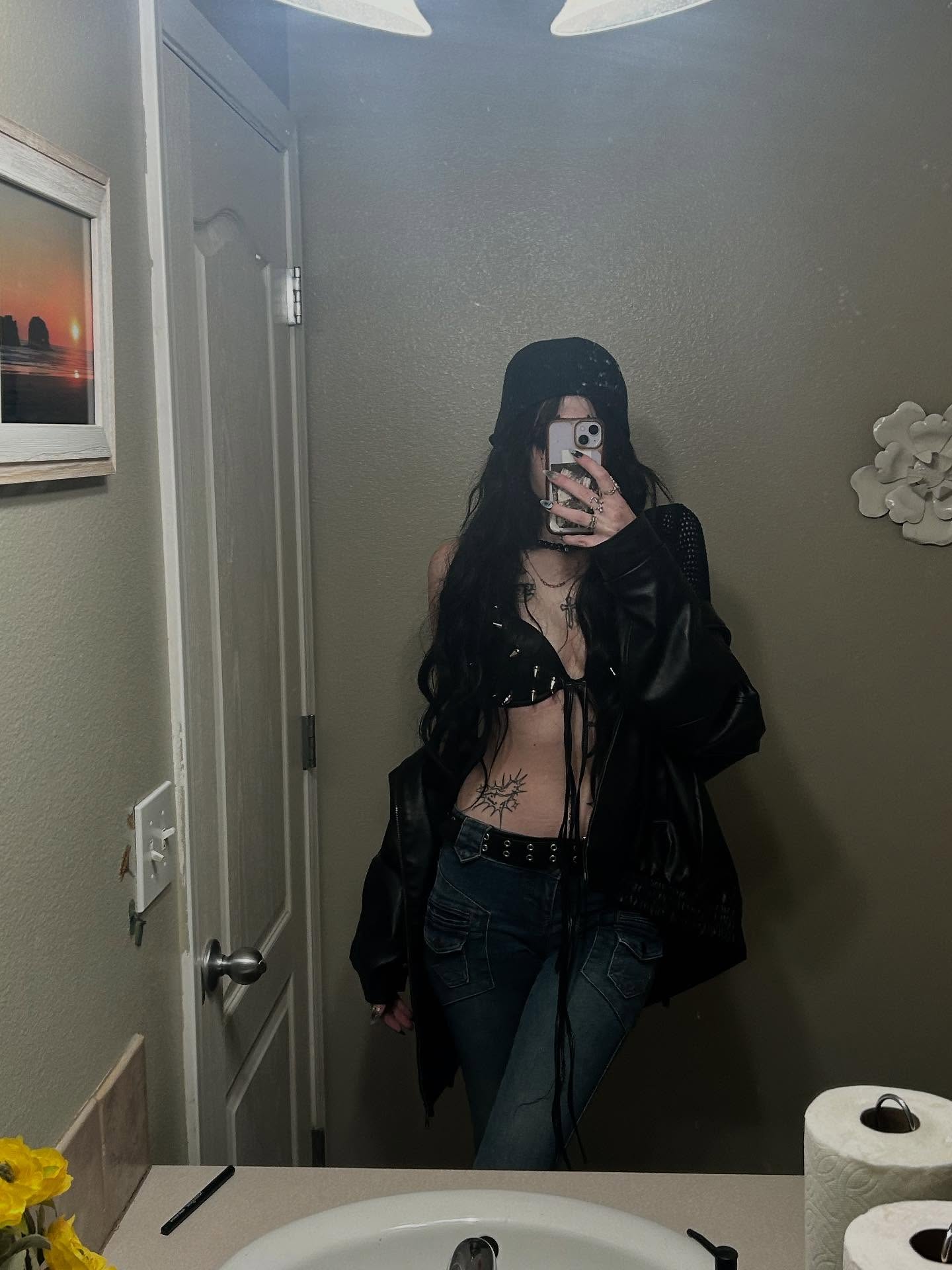 _animechika_ instagram image archive image