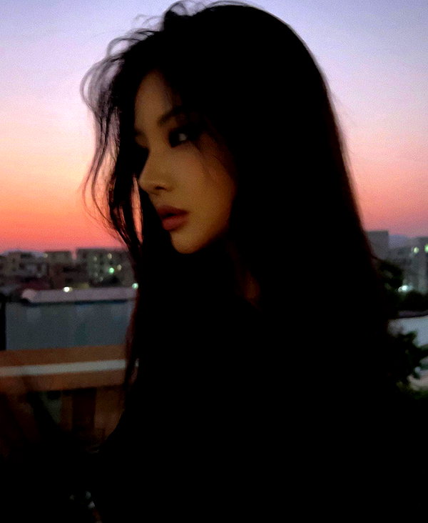 ll.lu1s instagram image archive image