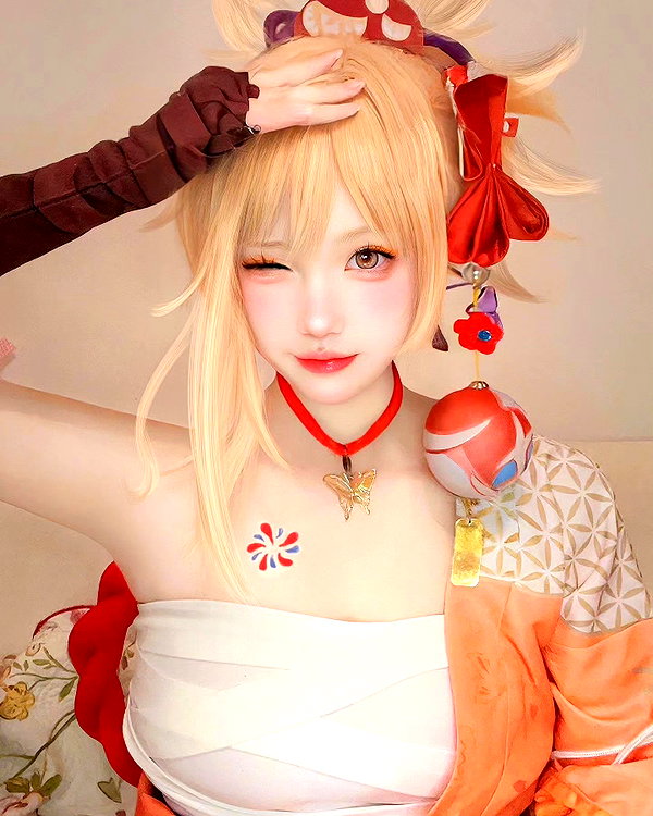 gallery_cosplayer instagram image archive image