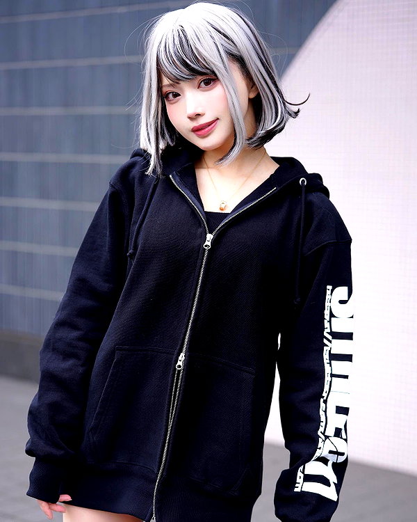 sithle011 instagram image archive image