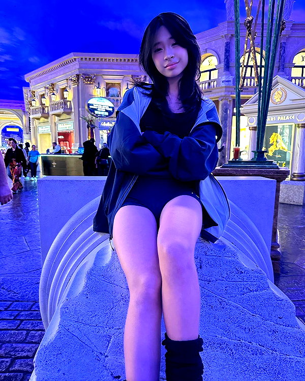 princessamelia_official instagram image archive image