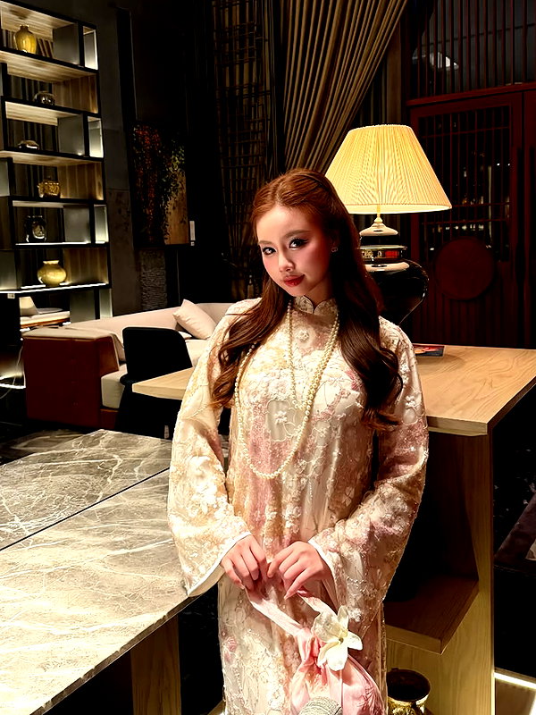lyhythuedoxinh instagram image archive image
