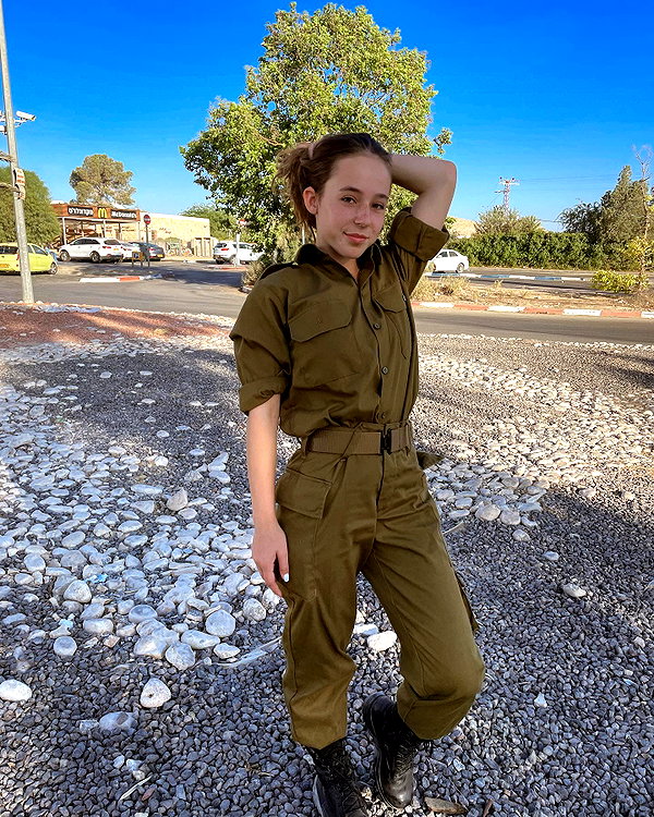 yanavekno instagram image archive image
