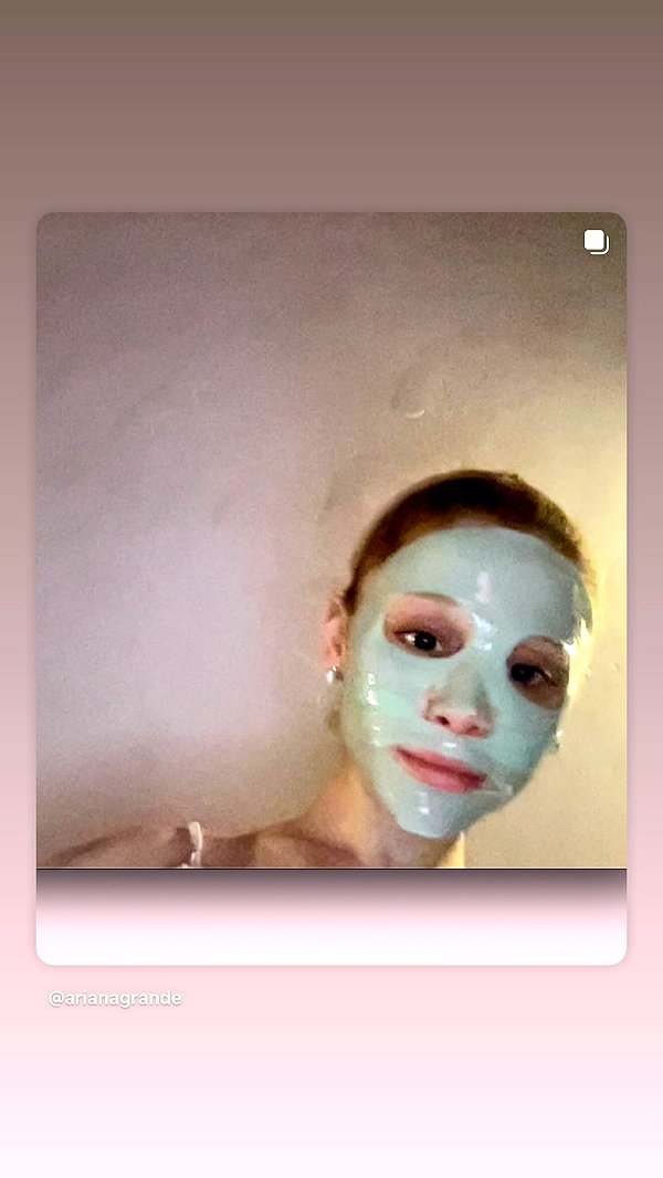 arianagrande instagram image archive image