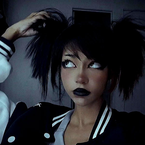 vanta.vinny instagram image archive image