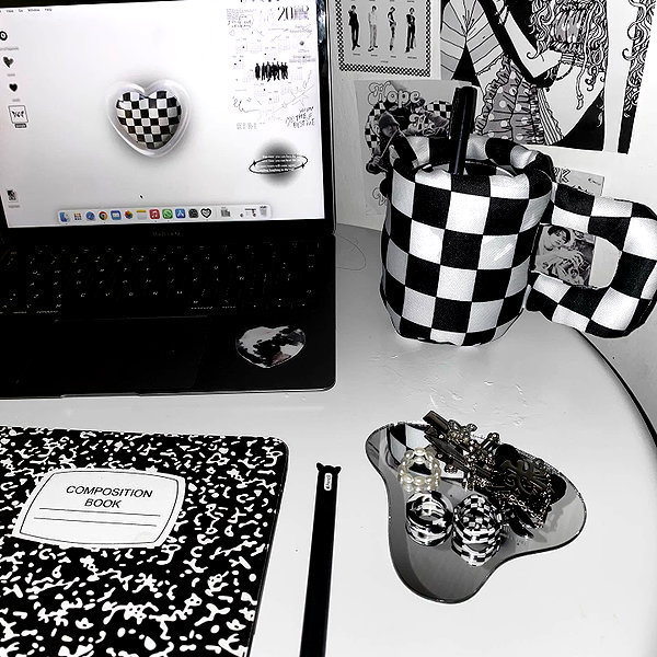 is2tian instagram image archive image