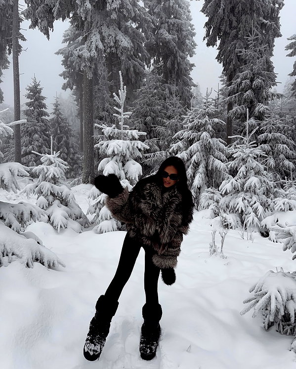 zoeliss instagram image archive image