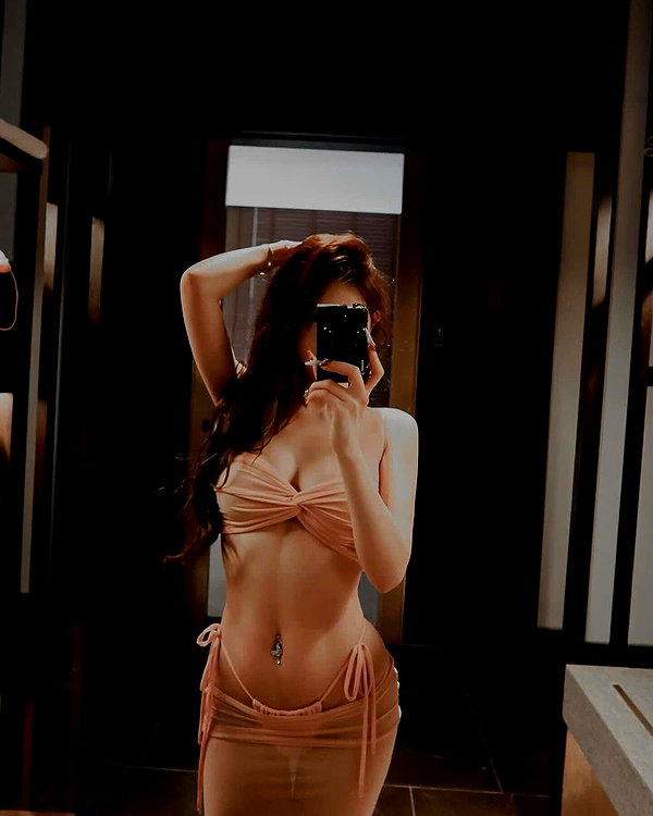 lyhythuedoxinh instagram image archive image