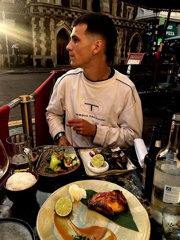 _femalien instagram image archive image