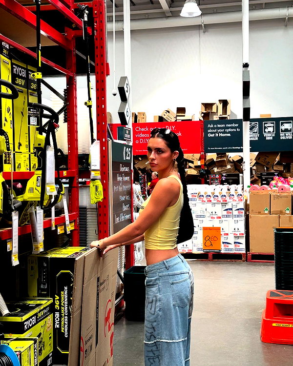 laurenhamden instagram image archive image