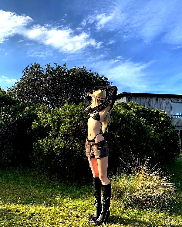 fair_mua instagram image archive image