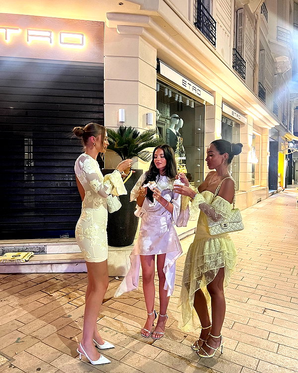 zoeliss instagram image archive image