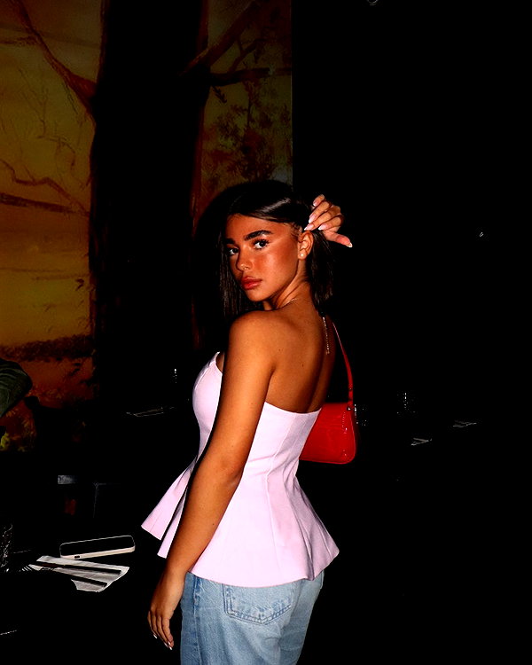 lian_sabag8 instagram image archive image