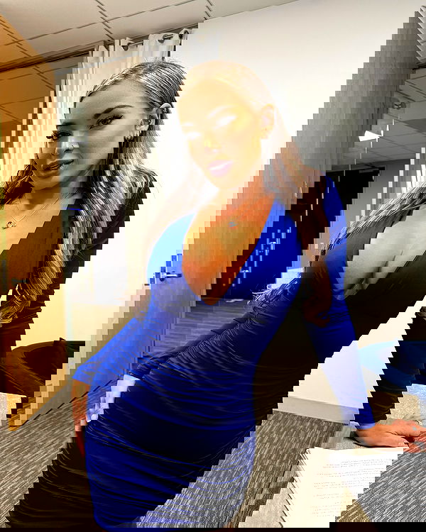 itshayleydavies itshayleydavies archive image