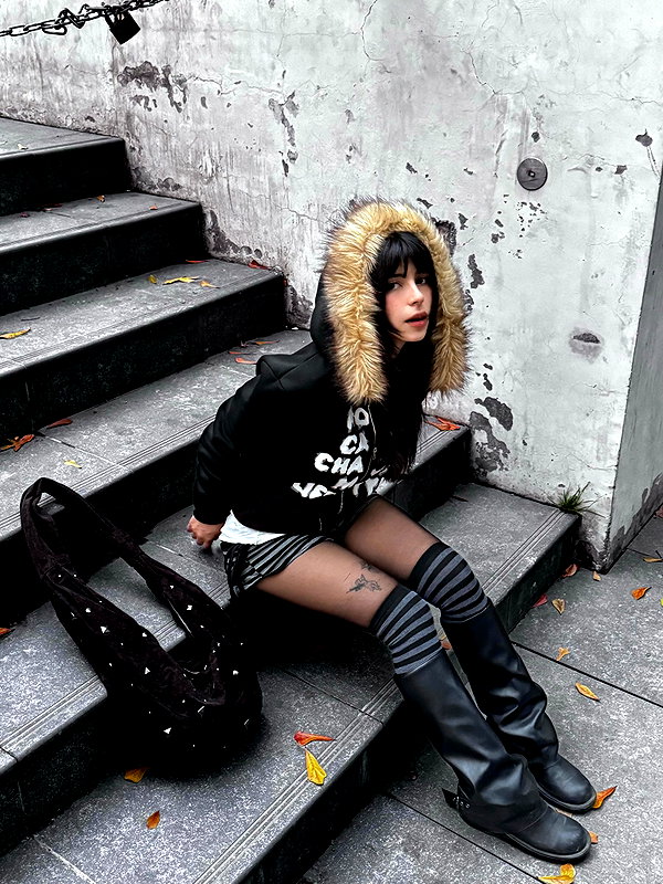 connie.01j instagram image archive image
