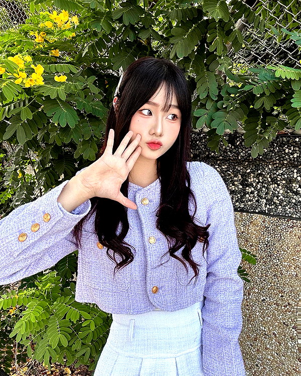 lai_931201 instagram image archive image