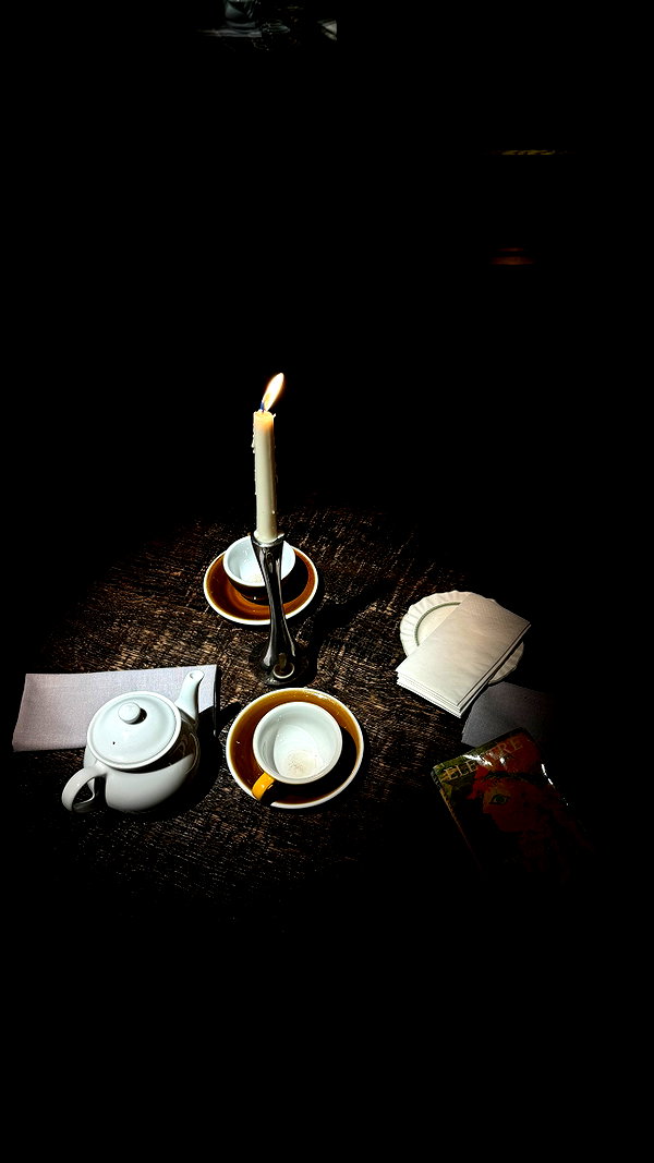 vvelum_ archive image