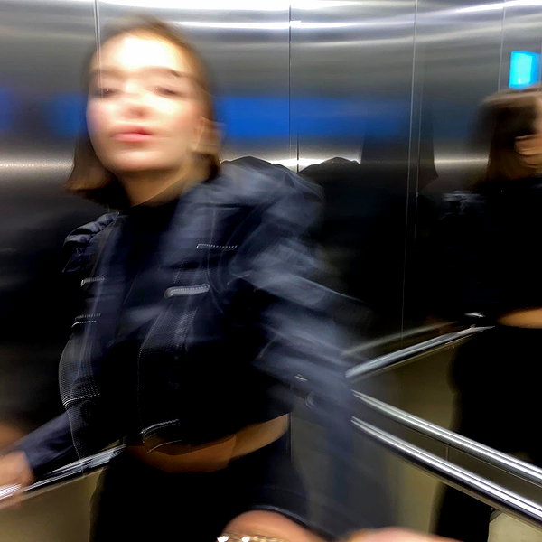 veroni22ka instagram image archive image
