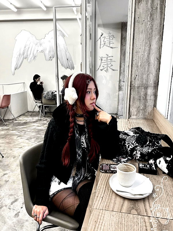 is2tian instagram image archive image