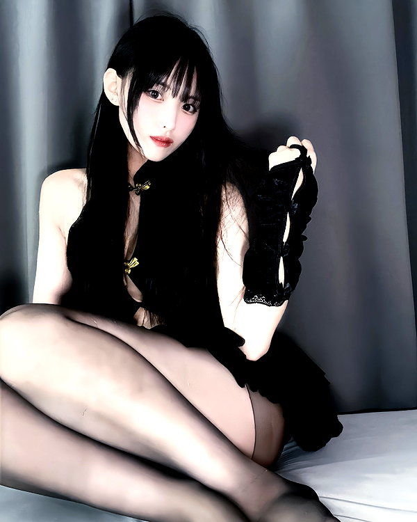 yamikumo_leisa instagram image archive image