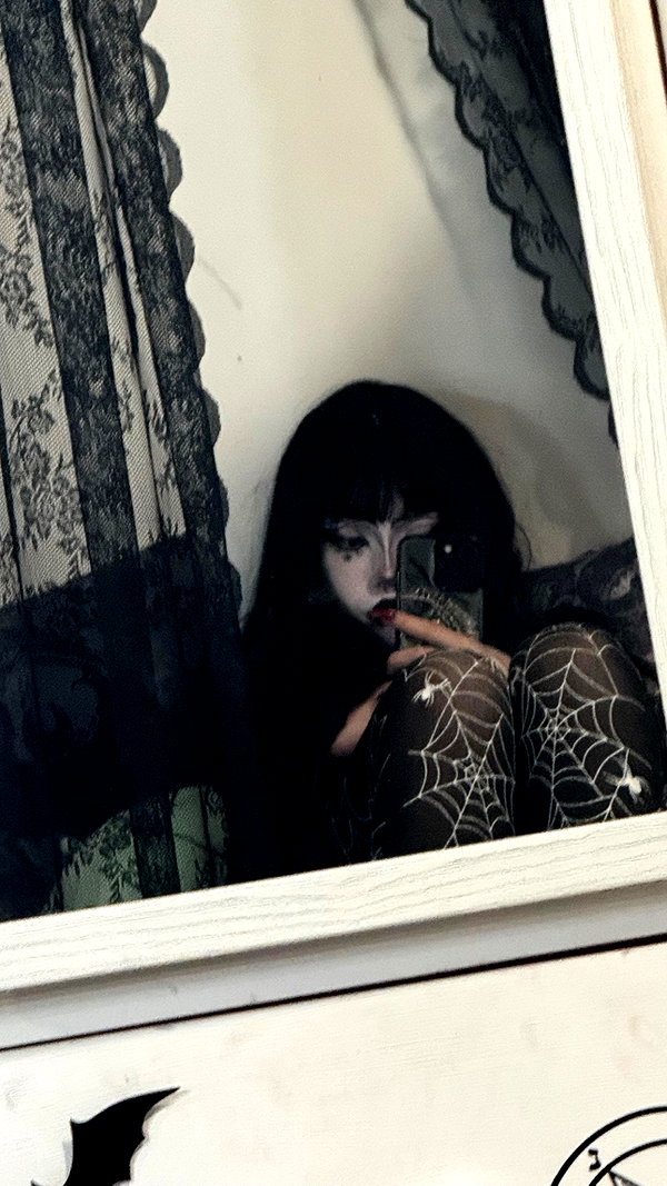 vampiryska vampiryska archive image