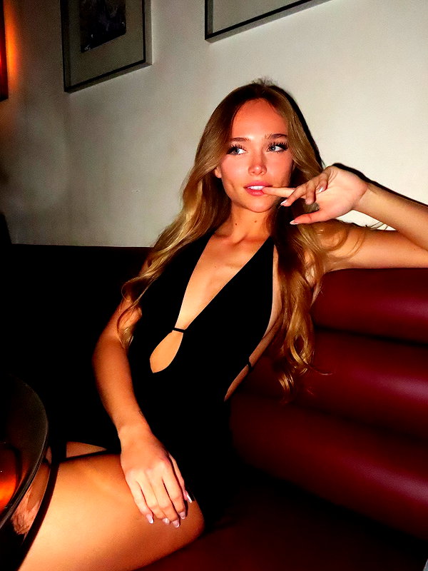 kyla.doddsss instagram image archive image