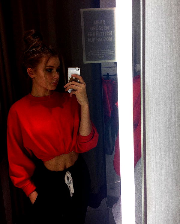 lilih instagram image archive image
