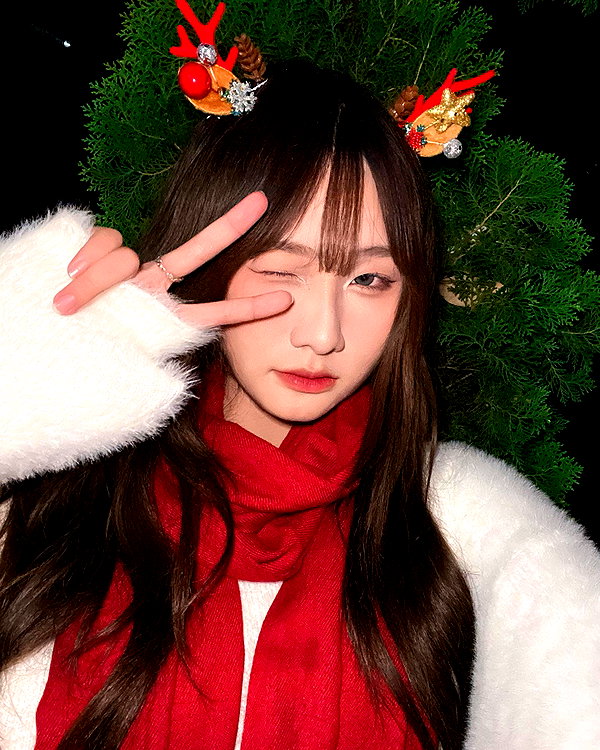 lai_931201 instagram image archive image
