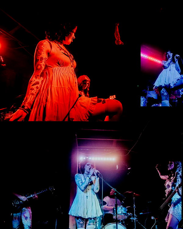 amomentsglance instagram image archive image