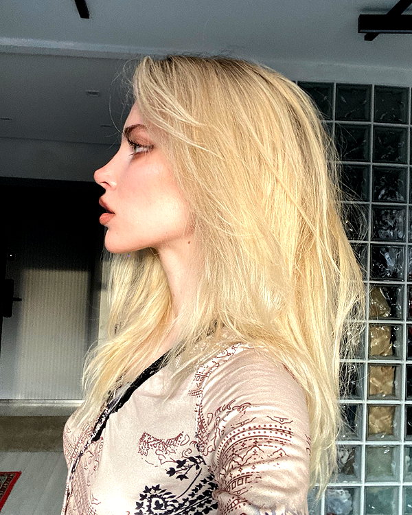anya4everr instagram image archive image