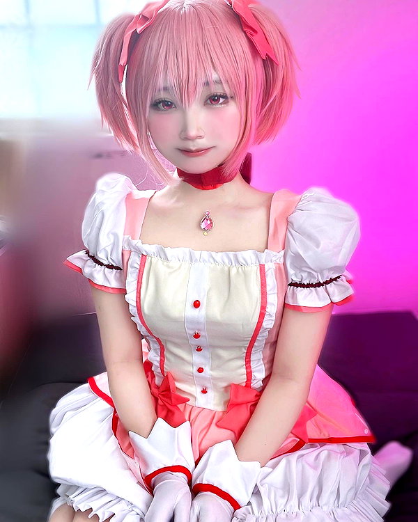 purinn_cos instagram image archive image