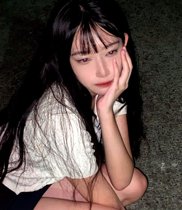 hh.yyy_ instagram image archive image