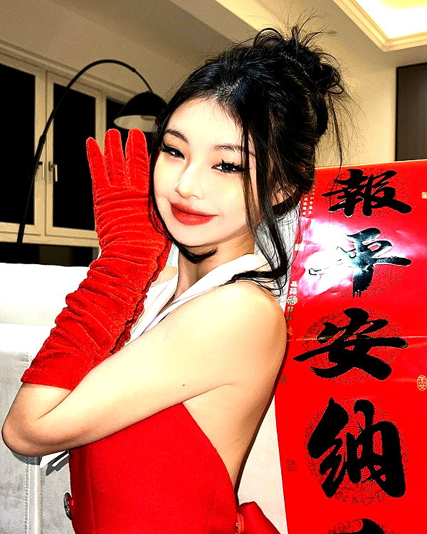 ll.lu1s instagram image archive image