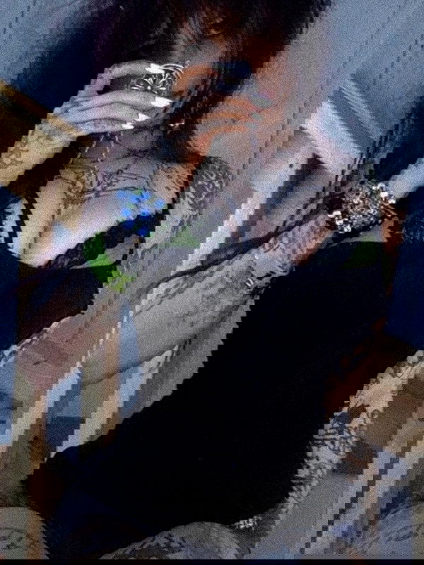 zommmbri zommmbri archive image