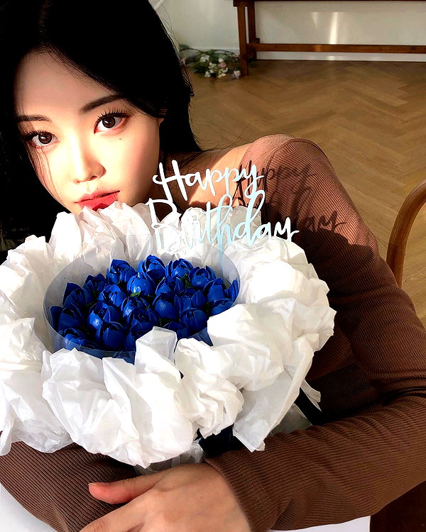 daxbin instagram image archive image