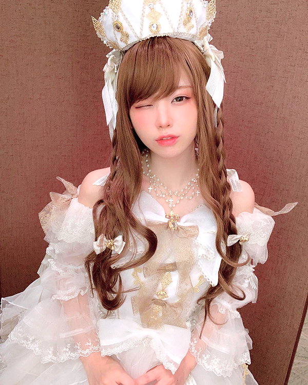 enakorin instagram image archive image