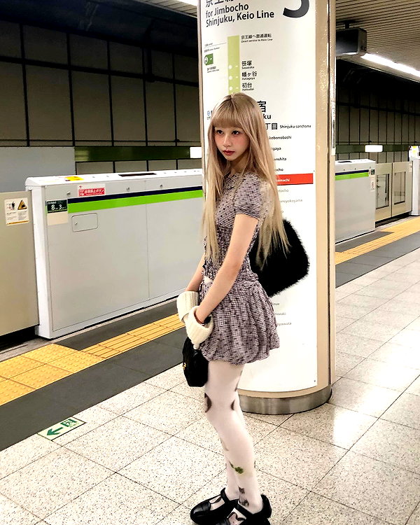 gakioyo instagram image archive image