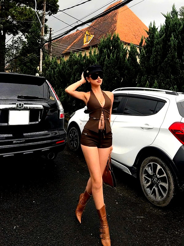 lyhythuedoxinh instagram image archive image