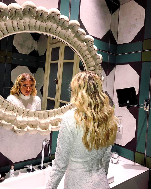 annezivi instagram image archive image