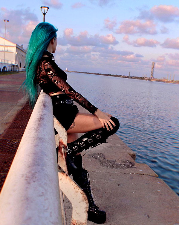jadelaverne instagram image archive image