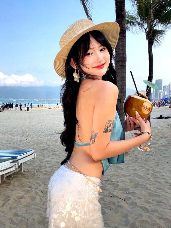 lyhythuedoxinh instagram image archive image