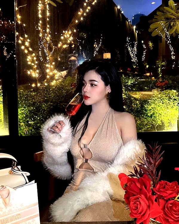 lyhythuedoxinh instagram image archive image