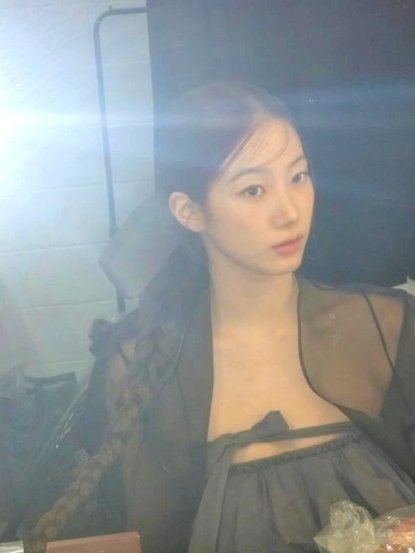 zuhazana instagram image archive image