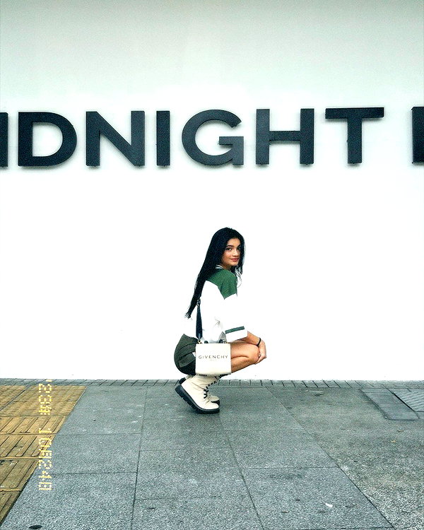 ratusfy_ instagram image archive image