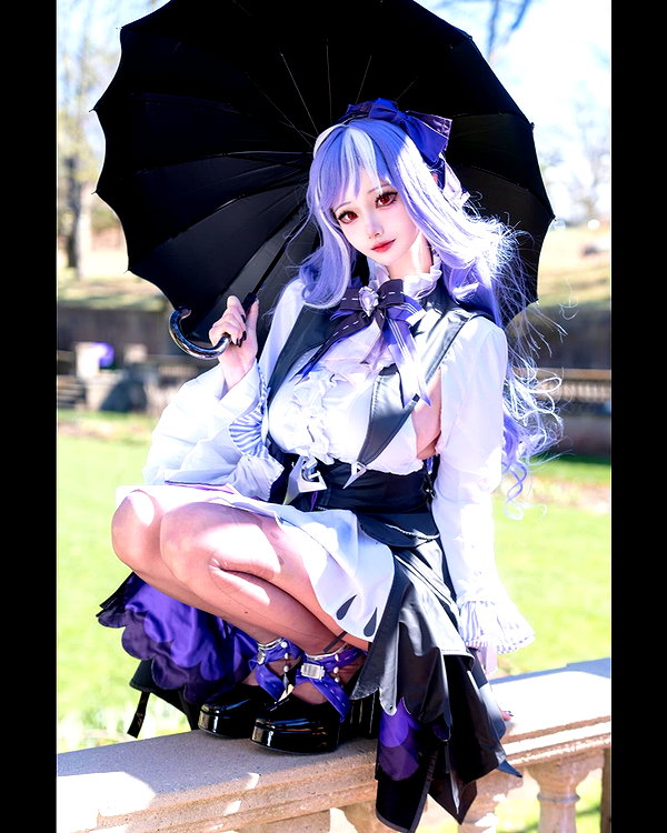 xier_cos instagram image archive image