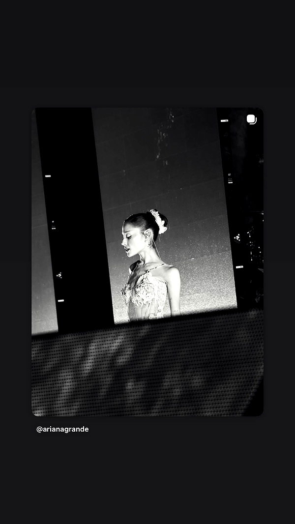 arianagrande instagram image archive image