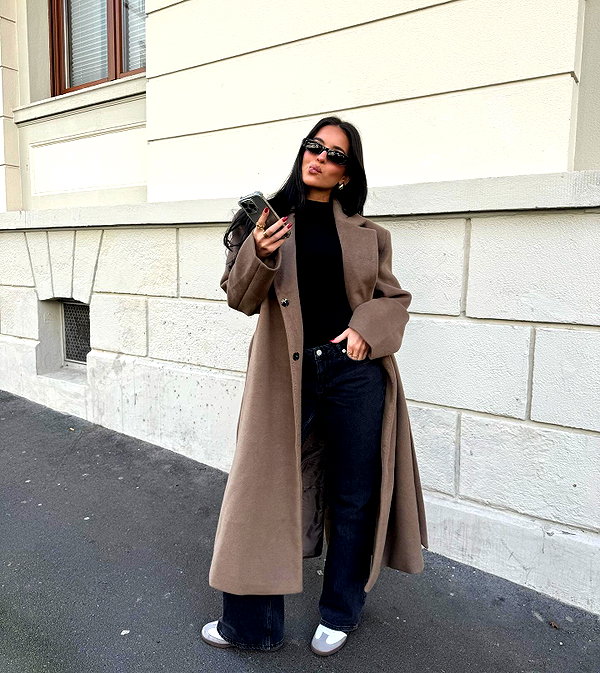 zoeliss instagram image archive image