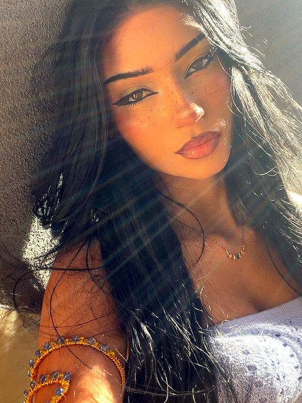 heyracheel instagram image archive image